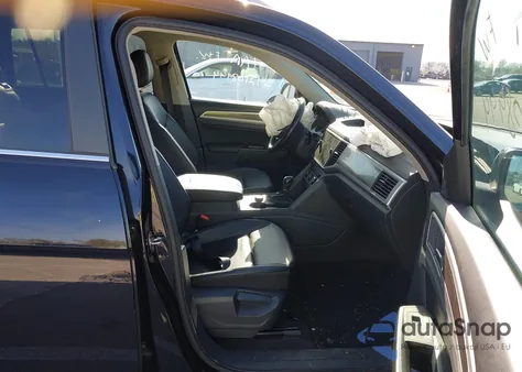 2018 Volkswagen Atlas 3.6L V6 Se/3.6L V6 Se W/Technology z USA, uszkodzony, nr VIN 1V2LR2CA6JC560347